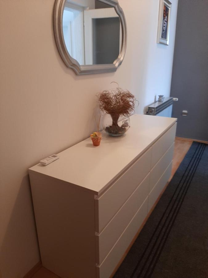 Apartment Viki Лозовац Экстерьер фото