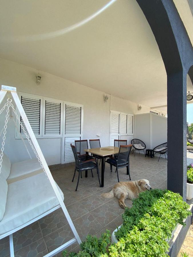Apartment Viki Лозовац Экстерьер фото